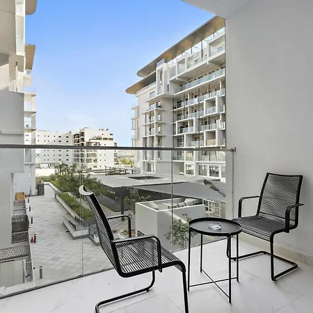 Silkhaus Chic Studio Near Masdar City Park Абу-Дабі Екстер'єр фото