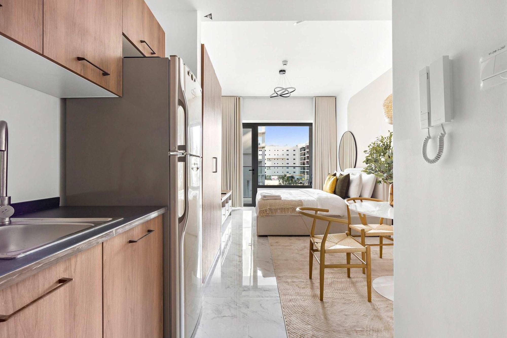 Silkhaus Chic Near Masdar Park